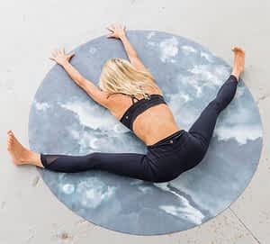 Dushi Yoga Bonaire Manduka yoga products